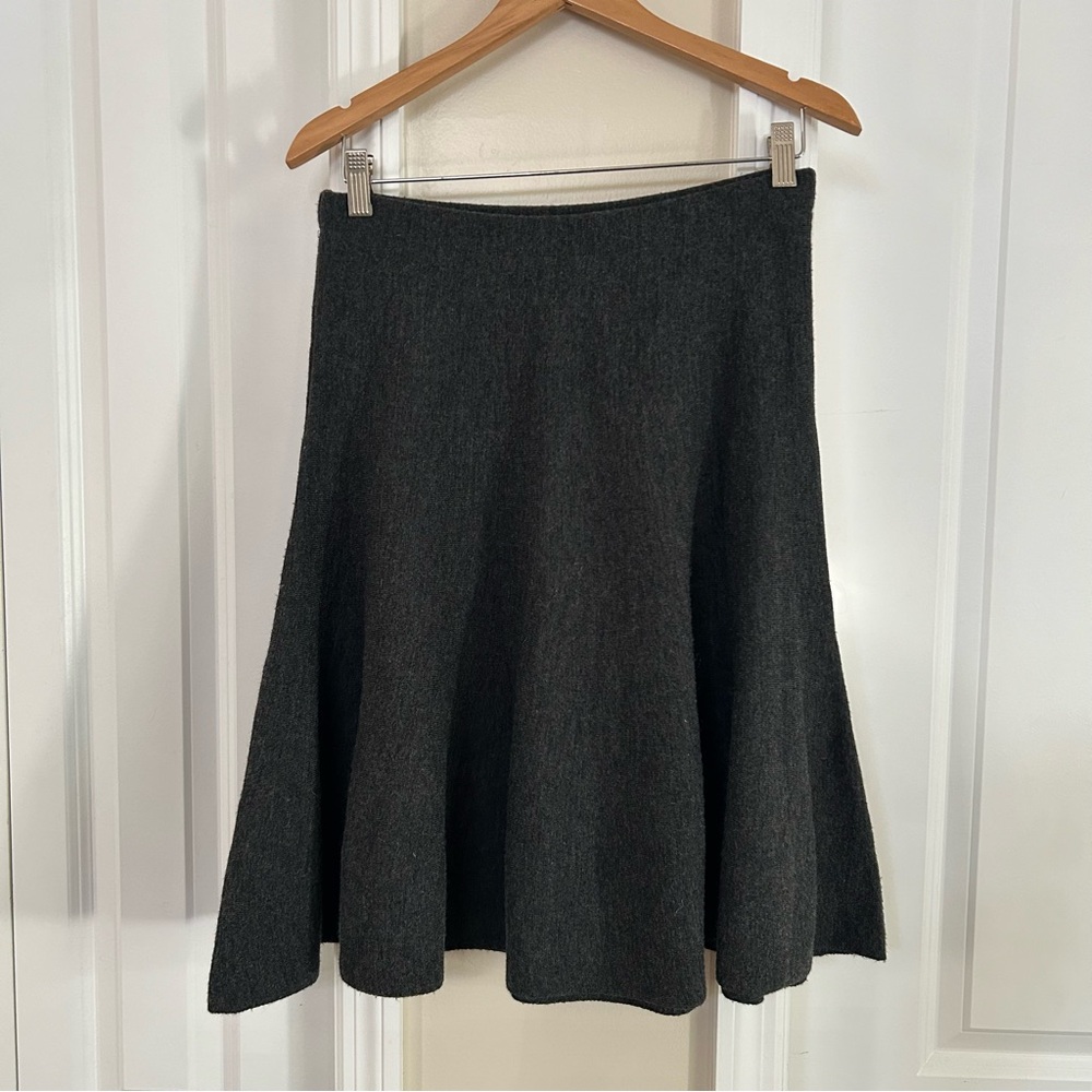 Maeve Small Wool A line flowy Knee length skirt